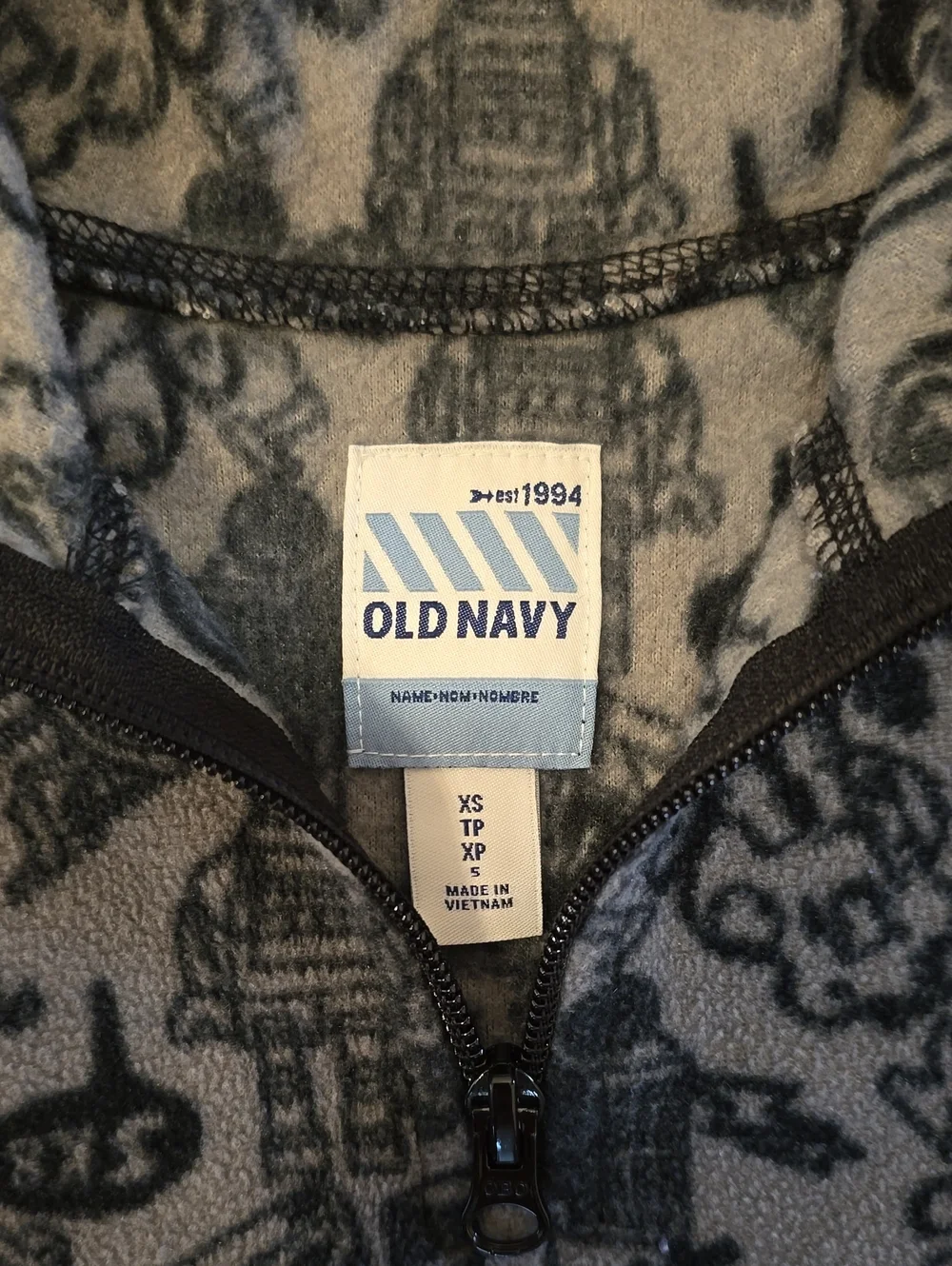 Old Navy Boys' Gray And Black Graphic Fleece Quarter-Zip Pullover Size XS